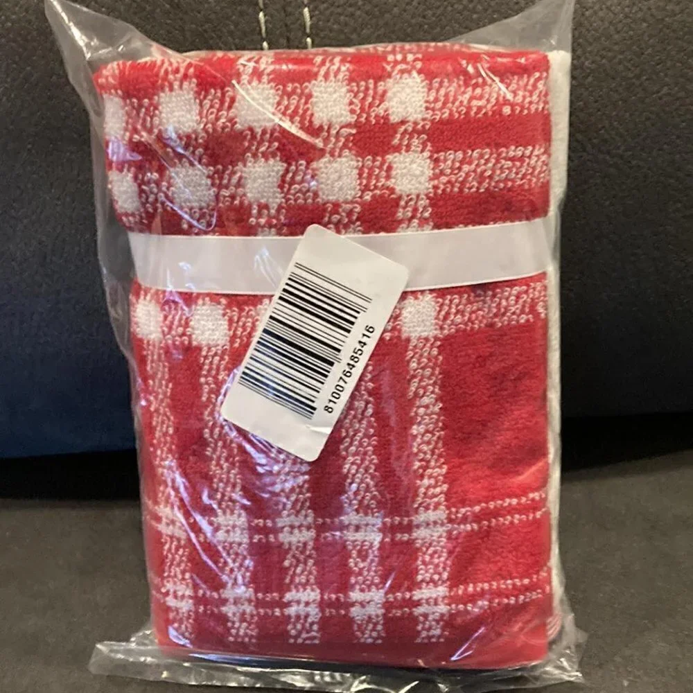 NEW! Chateau Royale Holiday Christmas RED Car W/CHRISTMAS TREE Hand Towels